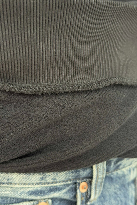 HOODIE ME PUSH DHE ME LOGO PARA PËR MESHKUJ NË NGJYRËN E ZEZË - 4