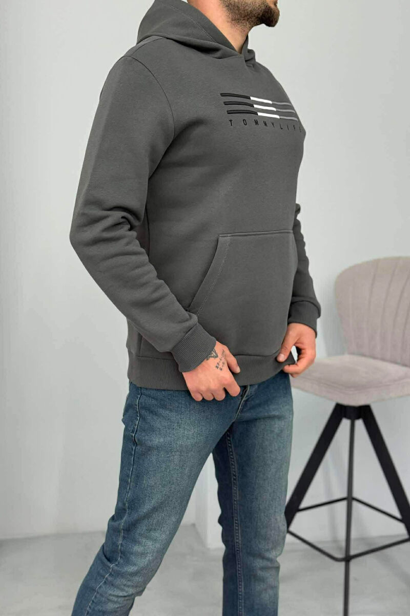 HOODIE ME PUSH DHE ME LOGO PARA PËR MESHKUJ NË NGJYRËN GRI TË ERRËT - 4