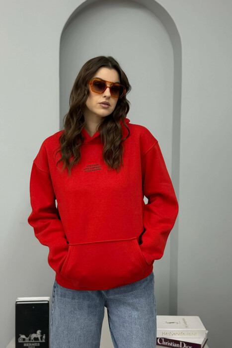 HOODIE ME PUSH DHE SHKRIME NE PJESEN PARA PER FEMRA NE NGJYRE TE KUQE - 2