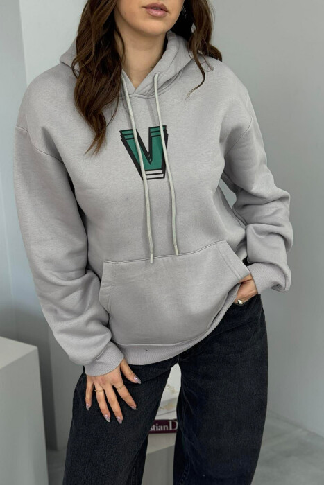 HOODIE ME PUSH ME SHKRIME NE PJESEN E PASME PER FEMRA NE NGJYRE GRI - 3