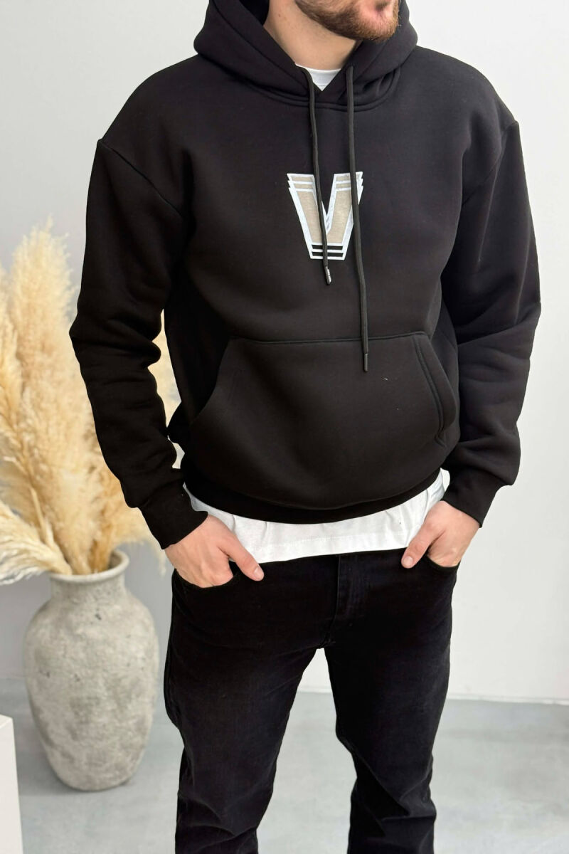 HOODIE ME PUSH ME SHKRIME NE PJESEN E PASME PER MESHKUJ NE NGJYRE TE ZEZE - 1