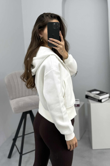 HOODIE ME ZINXHIR DHE ME PUSH NJË NGJYRËSHE PËR FEMRA NË NGJYRËN E BARDHË - 5