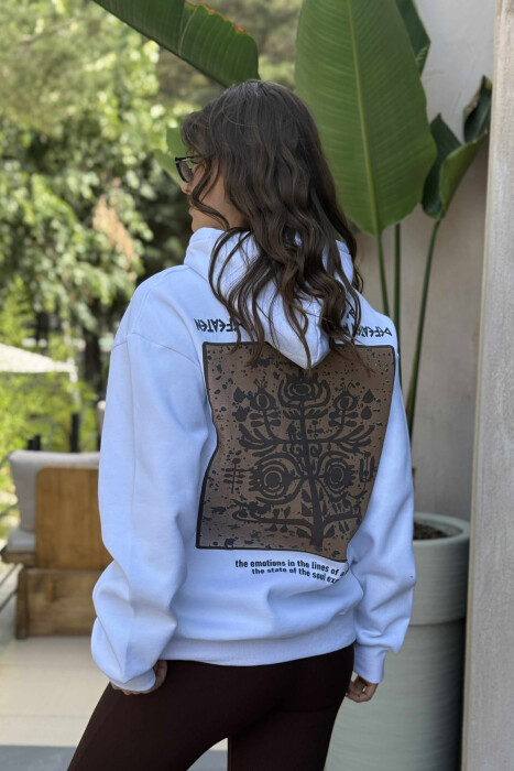 HOODIE NJË NGJYRËSHE ME PUSH DHE DIZAJN NË PJESËN E PASME PËR FEMRA NË NGJYRË TË BARDHË - 3