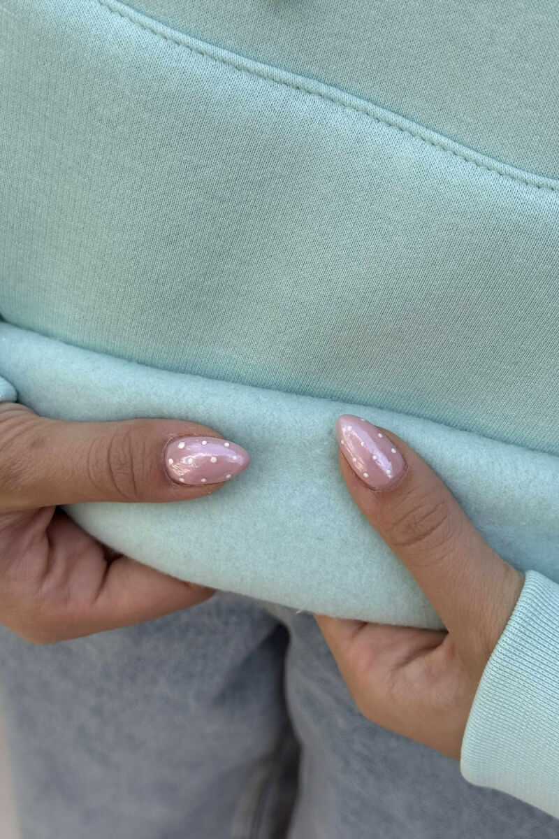 HOODIE NJË NGJYRËSHE ME PUSH DHE ME SHKRIME NË PJESËN PARA PËR FEMRA NË NGJYRËN MENTE - 5