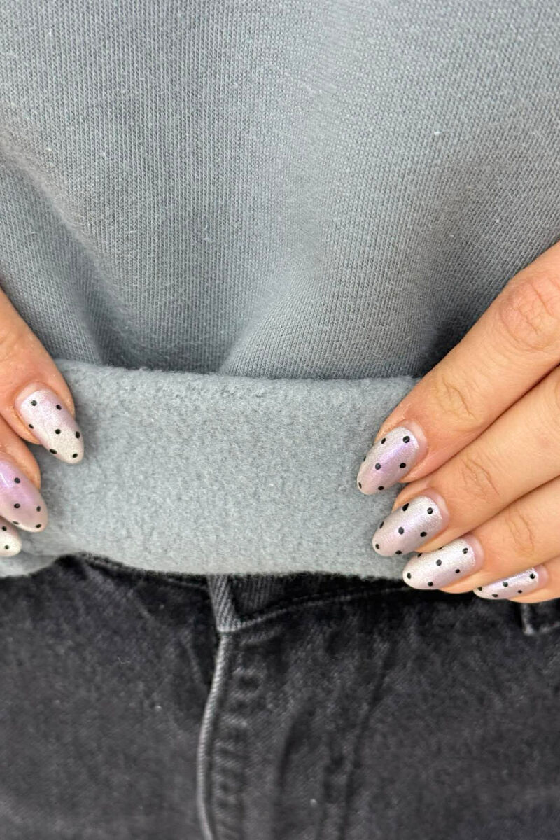 HOODIE NJE NGJYRESHE ME PUSH PER FEMRA NE NGJYRE GRI - 5