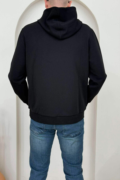 HOODIE NJËNGJYRËSHE ME SHKRIME PARA PËR MESHKUJ NË NGJYRËN E ZEZË - 3
