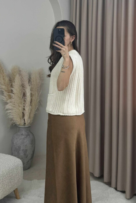 JELEK I THJESHTË ME KOPSA GOLD PËR FEMRA NË NGJYRË KREM - 3