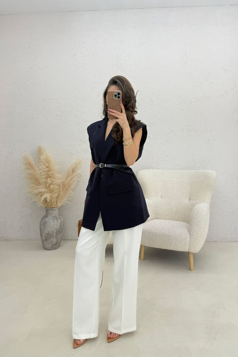 JELEK NJE NGJYRESH ME DETAJINE RRIPIT PER FEMRA NE NGJYRE BLU - 2