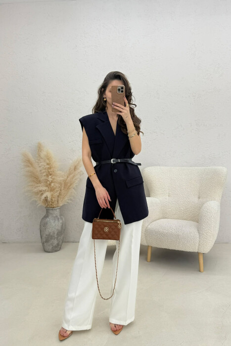 JELEK NJE NGJYRESH ME DETAJINE RRIPIT PER FEMRA NE NGJYRE BLU - 4