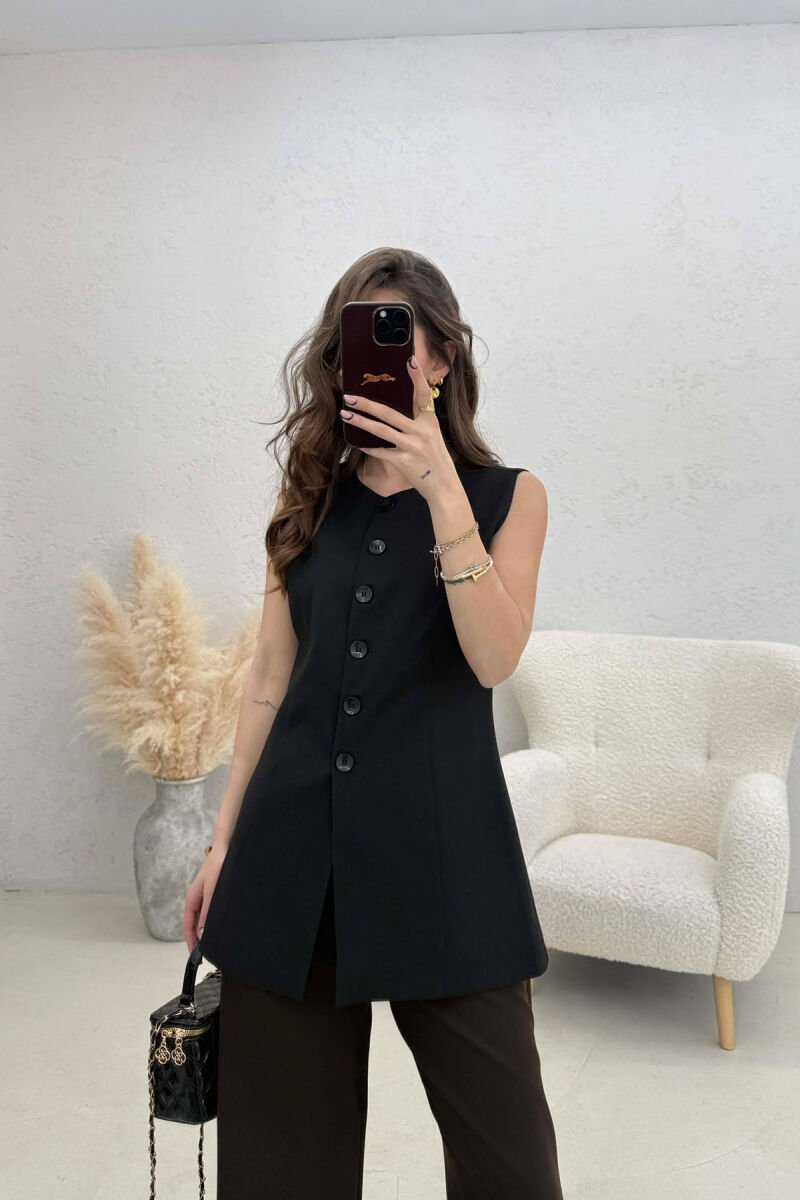 JELEK NJE NGJYRESH ME JAKE RRETHORE PER FEMRA NE NGJYRE TE ZEZE - 3