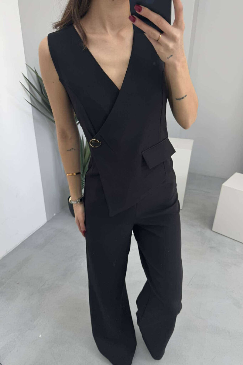 JUMPSUIT NJË NGJYRËSH I THJESHTË PËR FEMRA NË NGJYRËN E ZEZË - 5