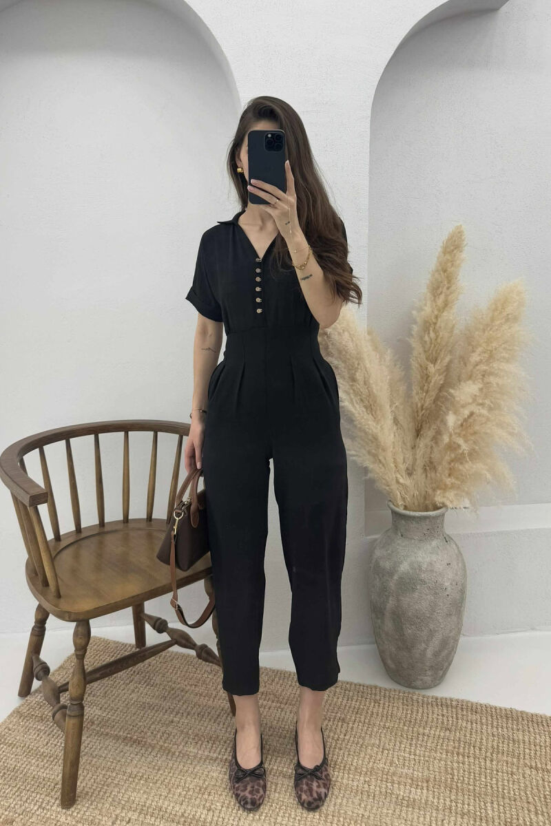 JUMPSUIT PËR FEMRA NË NGJYRËN E ZEZË - 1