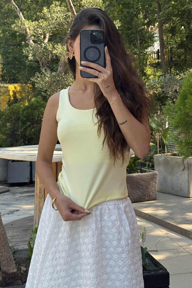 KANATIERE NJË NGJYRËSHE ELASTIKE PËR FEMRA NË NGJYRË TË VERDHË - 7