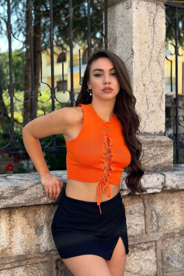 KANATJERE ME LIDHËSE PËR FEMRA NË NGJYRËN PORTOKALLI - 2