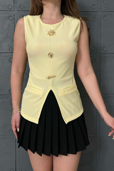 KANATJERE NJE NGJYRESHE ME BUTONA GOLD PER FEMRA NE NGJYRE TE VERDHE - 3