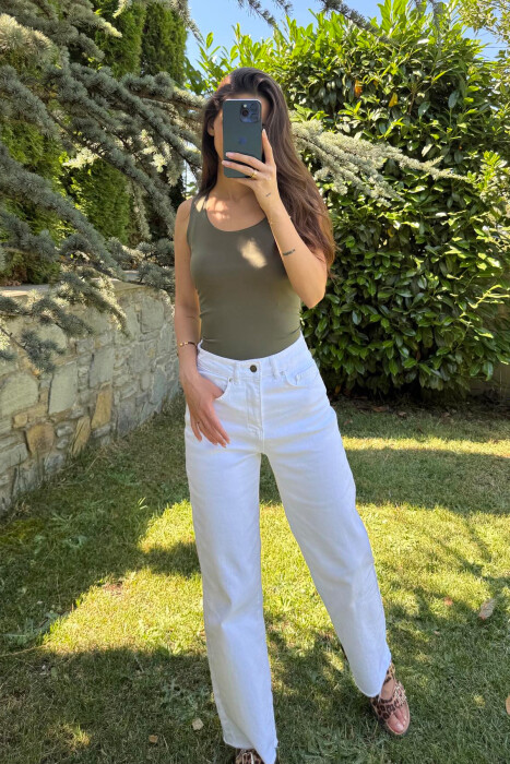 KANATJERE NJË NGJYRËSHE PËR FEMRA NË NGJYRËN JESHILE - 2