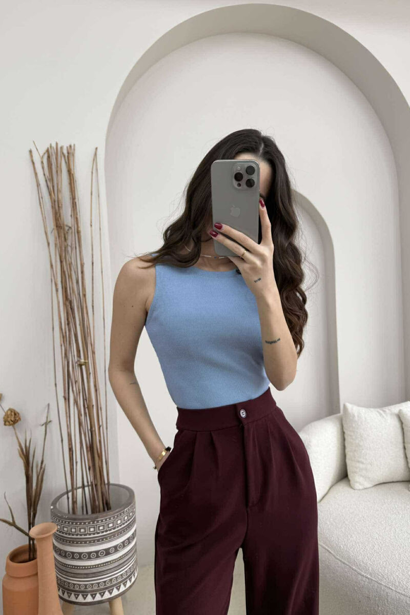 KANATJERE PËR FEMRA NË NGJYRËN BABY BLUE - 1