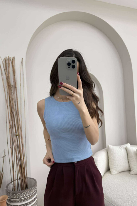 KANATJERE PËR FEMRA NË NGJYRËN BABY BLUE - 2