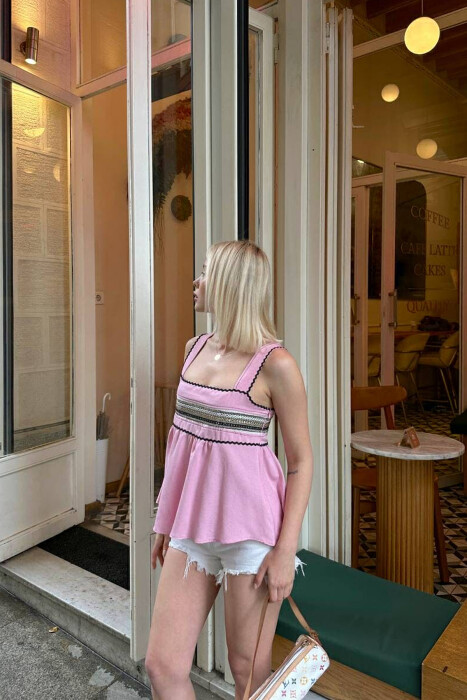 KANATJERE PËR FEMRA NË NGJYRËN ROZË - 2