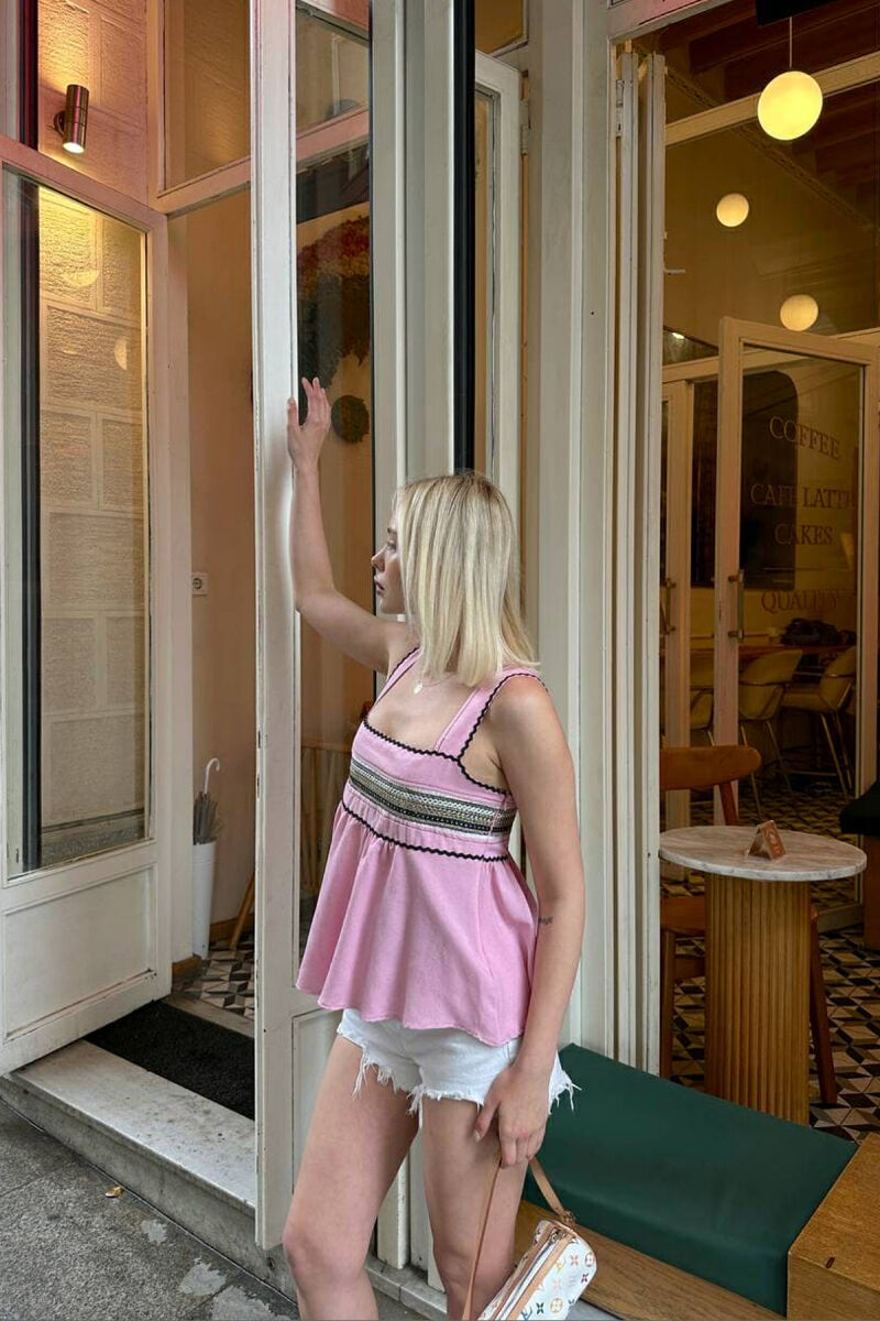 KANATJERE PËR FEMRA NË NGJYRËN ROZË - 3