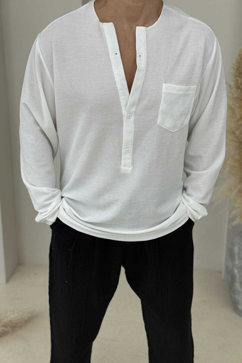 KËMISHË NJË NGJYRËSHE ME DETAJIN E XHEPIT PËR MESHKUJ NË NGJYRËN E BARDHË - 1