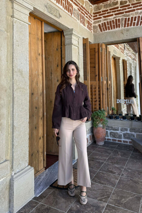 KËMISHË NJË NGJYRËSHE PËR FEMRA NË NGJYRË KAFE - 3