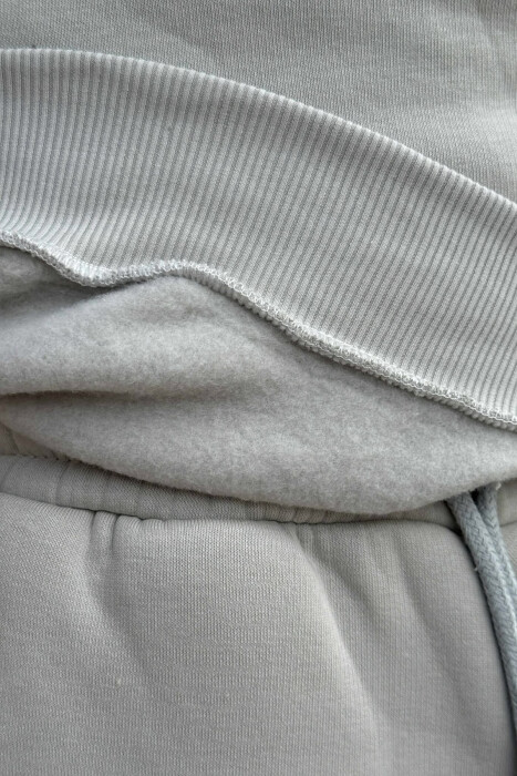 KOSTUM ME PUSH BLUZË ME JAKË TË RRUMBULLAKËT+TUTA PËR MESHKUJ NË NGJYRË GRI E SHNDRITSHME - 3