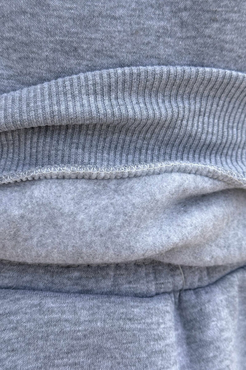 KOSTUM ME PUSH BLUZË ME JAKË TË RRUMBULLAKËT+TUTA PËR MESHKUJ NË NGJYRË GRI - 3