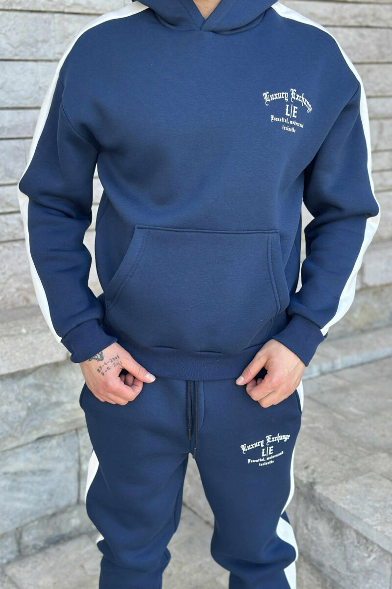 KOSTUM ME PUSH HOODIE +TUTA ME SHKRIME TË VOGLA PËR MESHKUJ NË NGJYRËN BLU TË ERRËT - 2