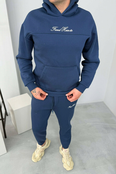 KOSTUM NJE NGJYRESH HOODIE ME SHKRIME + TUTA PER MESHKUJ NE NGJYRE BLU - 7