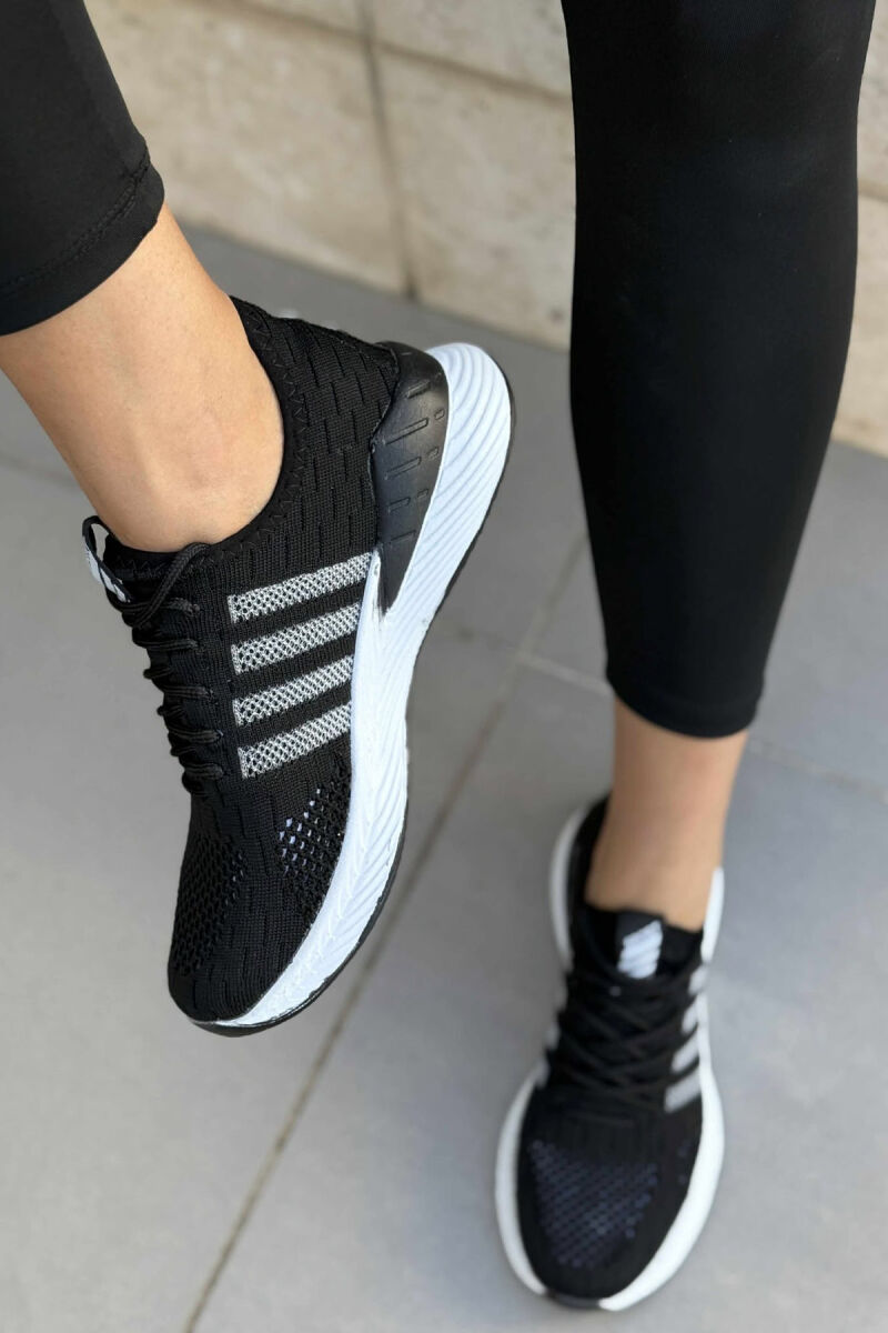 LACING PLATFORM LINES WOMAN SNEAKERS BLACK-WHITE/ZB - 2