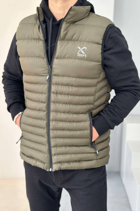 JELEK NJË NGJYRËSH ME XHEPA PËR MESHKUJ NË NGJYRËN JESHILE - KLAUDIO FASHION