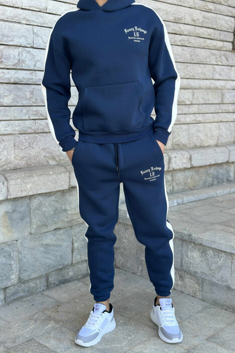 KOSTUM ME PUSH HOODIE +TUTA ME SHKRIME TË VOGLA PËR MESHKUJ NË NGJYRËN BLU TË ERRËT 