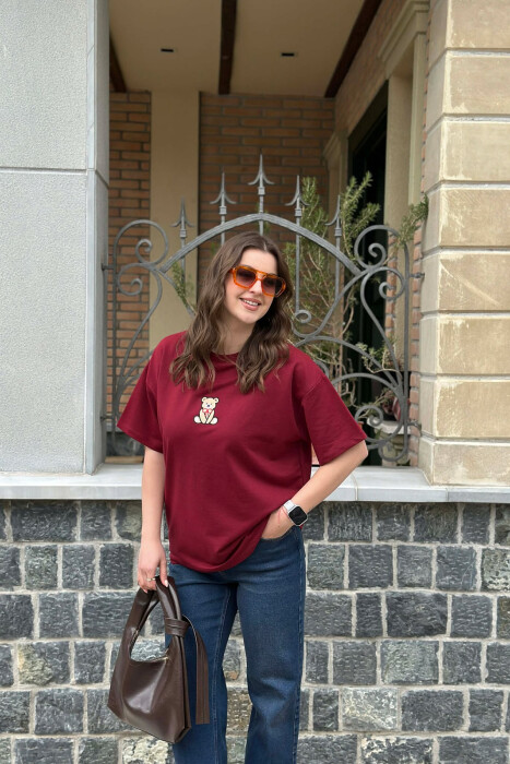 ONE COLOR BEAR DETAIL WOMAN T-SHIRT BURGUNDY/VISHNJE 