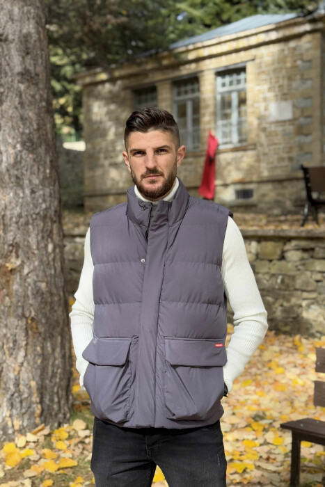 ONE COLOR BIG FRONT POCKETS HIDDEN BUTTON+ZIPPER MEN VEST GREY/GRI 