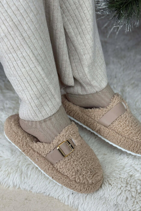 ONE COLOR BUCKLE DETAIL TEDDY WOMAN SLIPPERS DARK BEIGE/BEZHE ERRET - 1