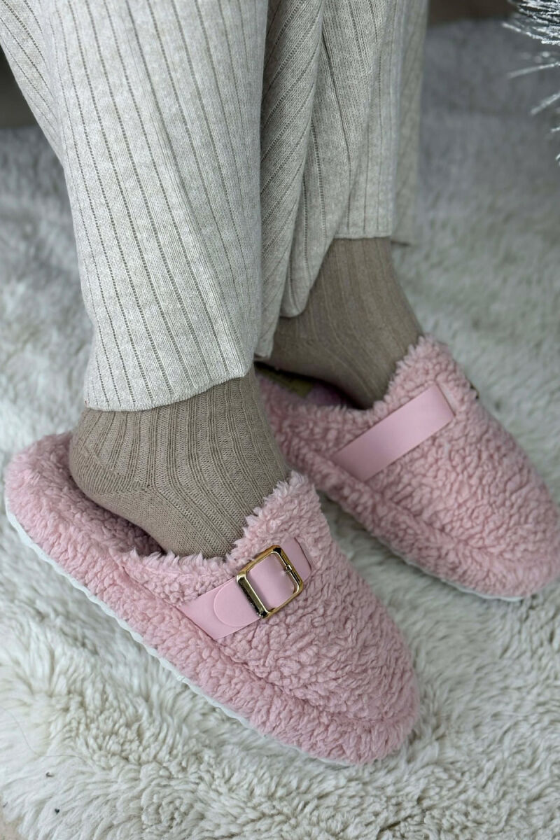 ONE COLOR BUCKLE DETAIL TEDDY WOMAN SLIPPERS POWDER/PUDER - 4