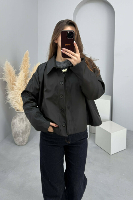 ONE COLOR BUTTONED CROPPED WOMAN COAT BLACK/ E ZEZE 