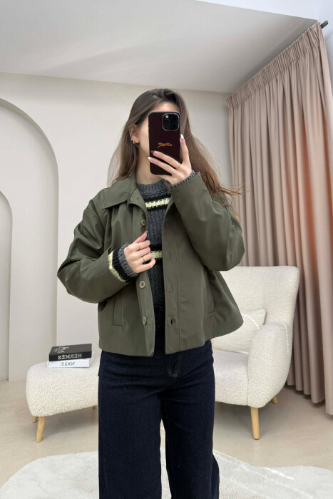 ONE COLOR BUTTONED CROPPED WOMAN COAT GREEN/JESHILE 