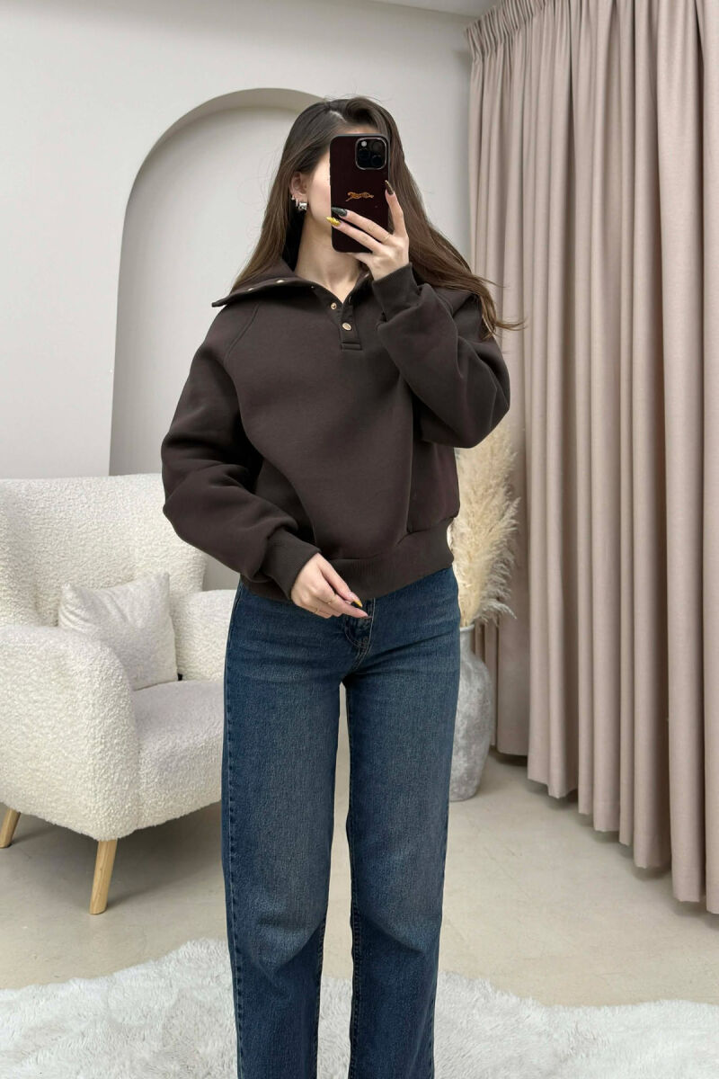ONE COLOR BUTTONED FLUFFY WOMEN SWEATSHIRT BROWN/KAFE - 1