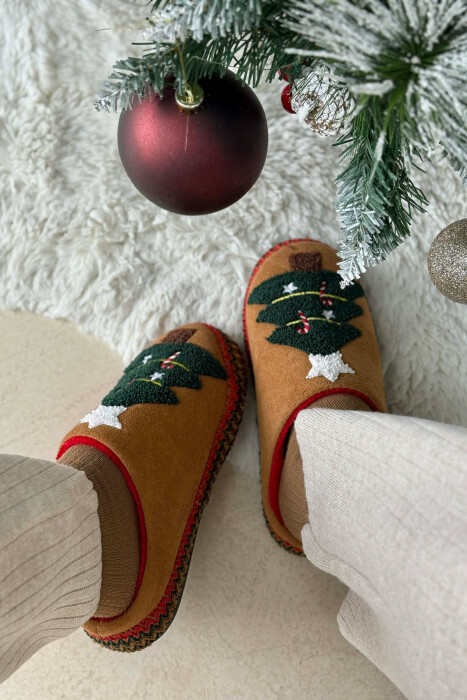 ONE COLOR CHRISTMAS TREE WOMAN SLIPPERS BROWN/KAFE - 3
