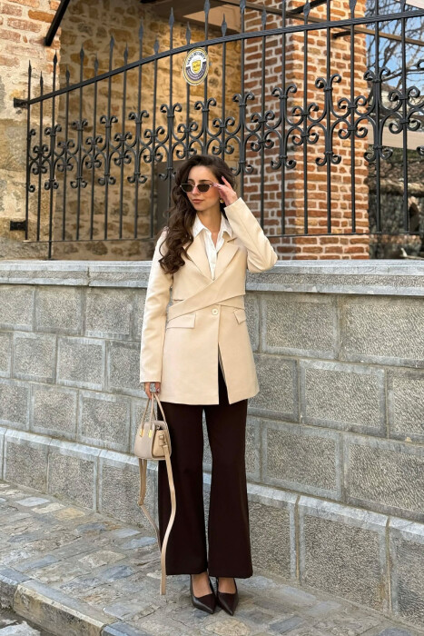 ONE COLOR CLASSIC LACING DETAIL WOMEN JACKET CREAM/KREM - 2