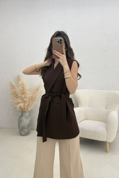 JELEK KLASIK ME LIDHESE PER FEMRA NE NGJYRE KAFE 