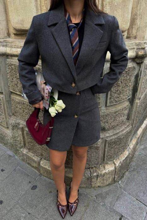 ONE COLOR CROPPED JACKET+SKIRT WOMEN SET DARK GREY/GEE 