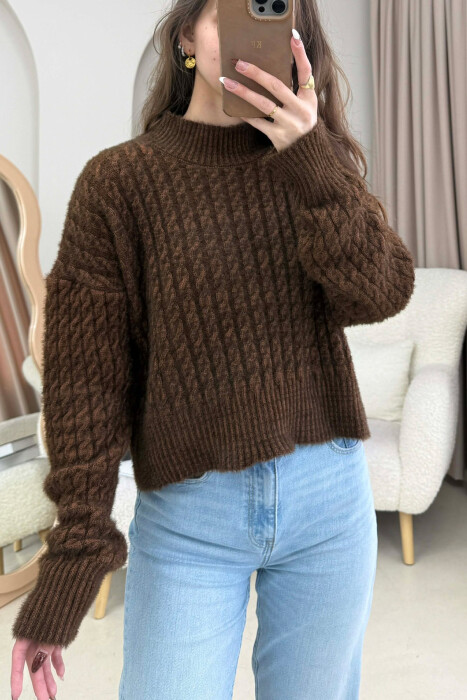 ONE COLOR CROPPED SEMI NECK WOMEN SWEATER DARK BROWN/KAE - 4