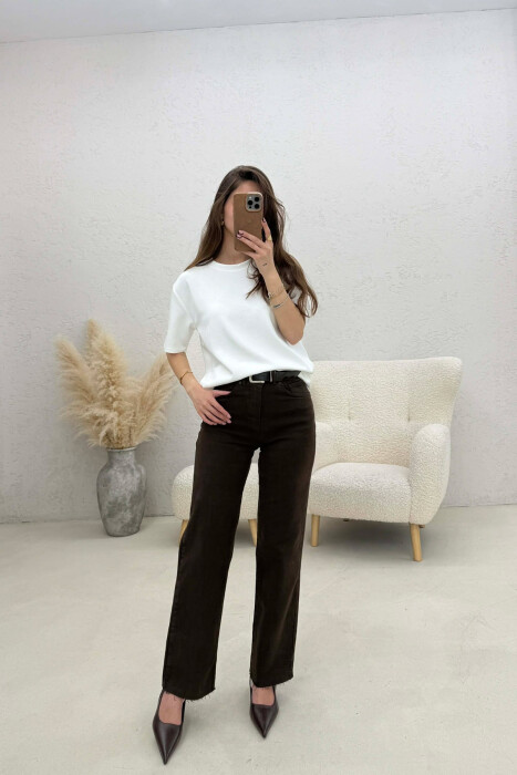 ONE COLOR CUT OFF EDGES BELT DETAIL WOMEN JEANS BROWN/KAFE - 2