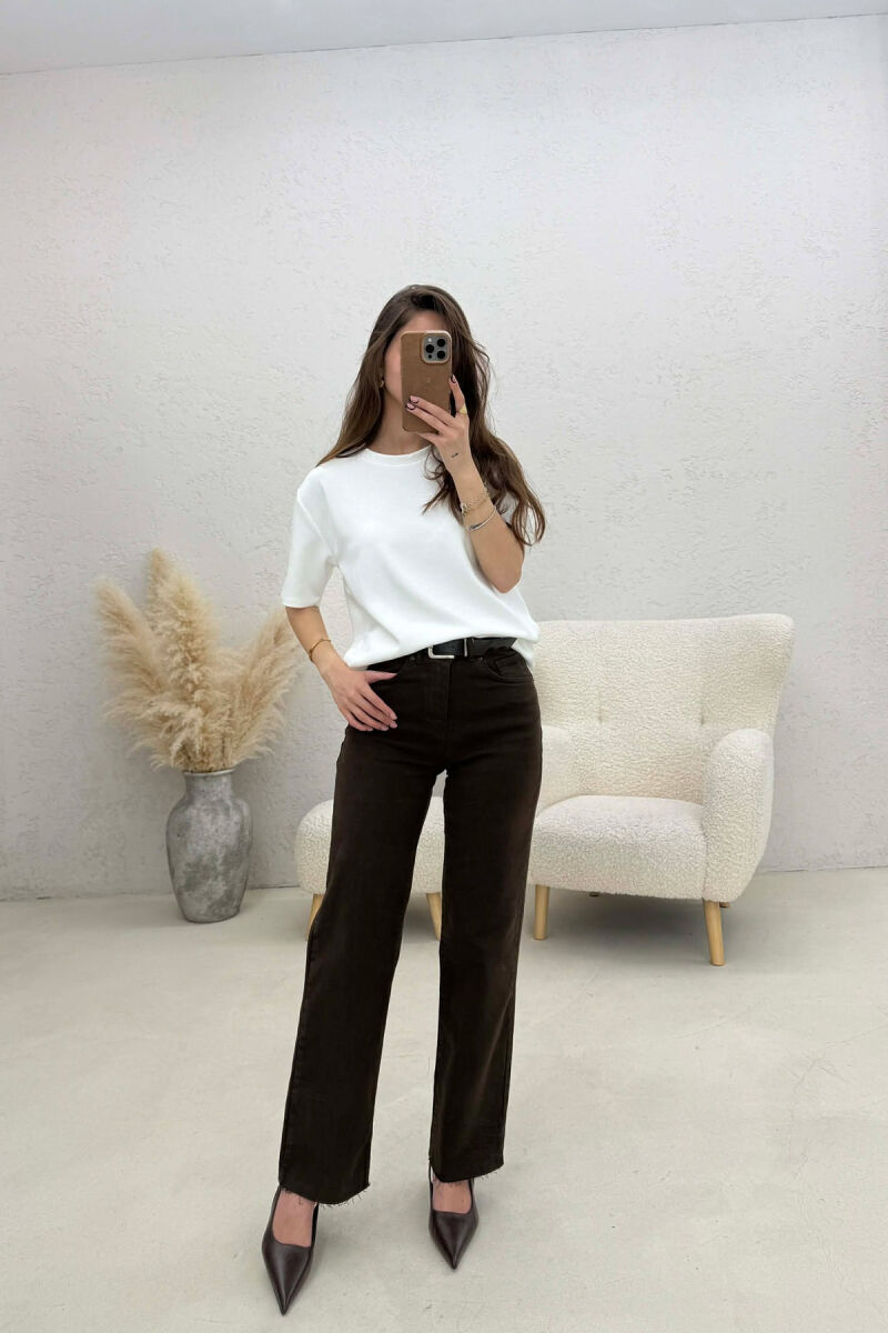 ONE COLOR CUT OFF EDGES BELT DETAIL WOMEN JEANS BROWN/KAFE - 2