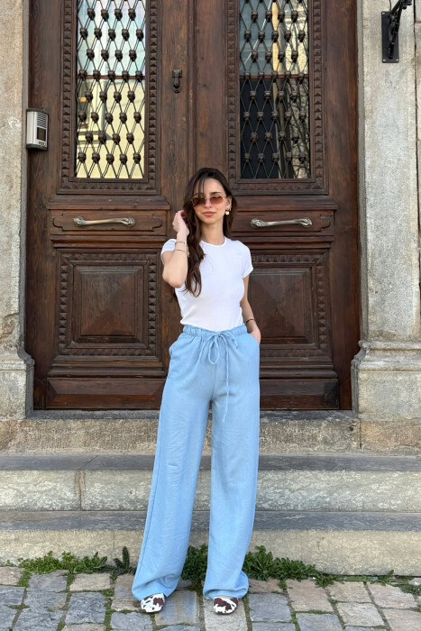 ONE COLOR ELASTIC BELT LACING DETAIL WOMAN TROUSERS BABY BLUE/BLU BY - KLAUDIO FASHION