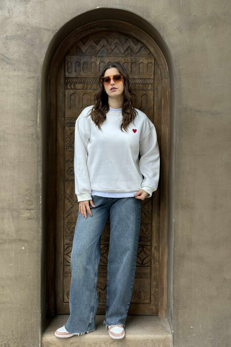 ONE COLOR FLUFFY HEART LOGO WOMEN SWEATSHIRT WHITE-E BARDHE - 2