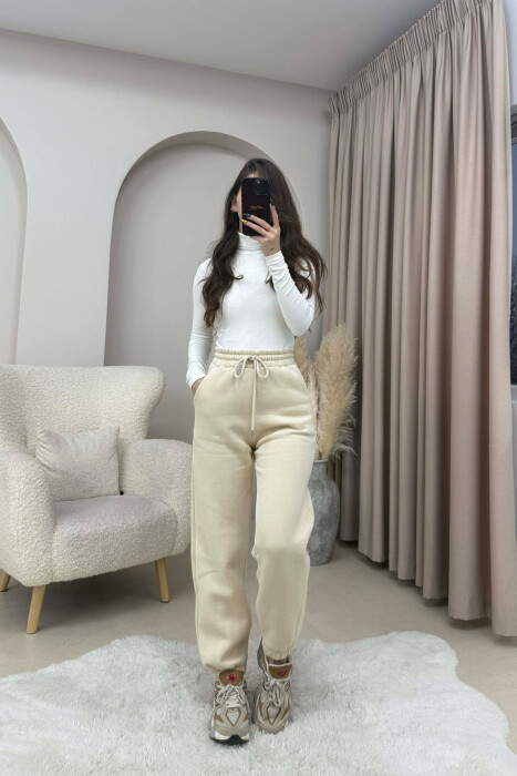 ONE COLOR FLUFFY SIMPLE WOMEN JOGGERS BEIGE/BEZHE 